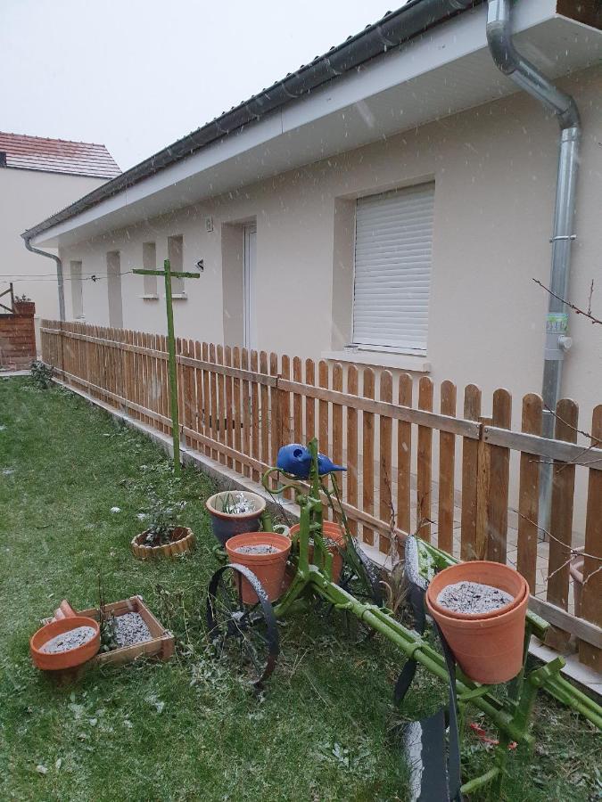 Le Paradis Iyedessil Dijon Exterior photo